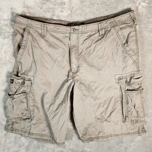 Lee Cargo Shorts Men's 42X11 Beige Wyoming Belted Bourbon Khaki Tan‎ 2183317